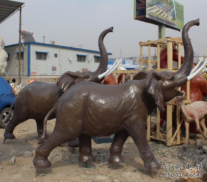 古銅色大象雕塑廠家 園林動物小品 制作金屬大象雕塑 古銅色大象雕塑廠家 園林動物小品 制作金屬大象雕塑