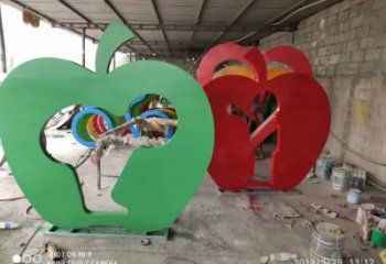 剪影蘋(píng)果雕塑廠家 創(chuàng)意特點(diǎn) 不銹鋼剪影蘋(píng)果雕塑
