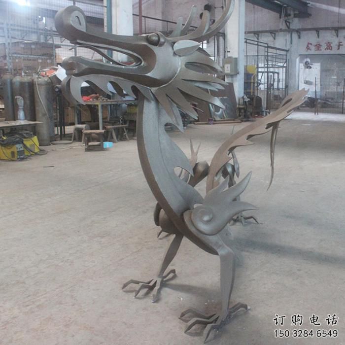 商場(chǎng)恐龍雕塑廠(chǎng)家 中式室內(nèi)小品 酒店拉絲恐龍雕塑