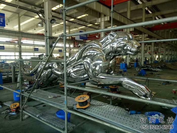 大門(mén)口獵豹雕塑廠(chǎng)家 歐式賓館擺件 戶(hù)外大型獵豹雕塑