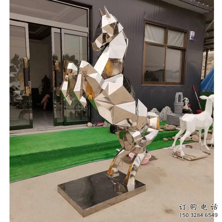 抽象馬雕塑廠家 創(chuàng)意村口擺件 玄關(guān)幾何馬雕塑