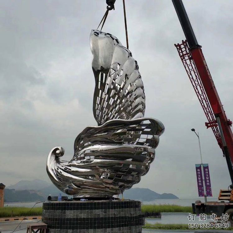 抽象海螺雕塑廠家 創(chuàng)意村口擺件 戶外鏡面海螺雕塑