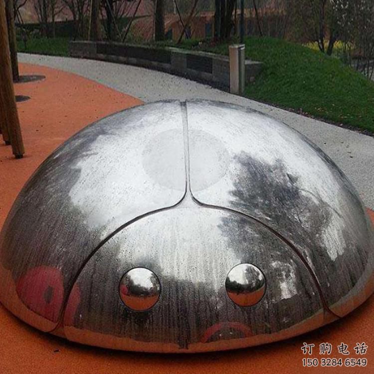 游樂場瓢蟲雕塑廠家 現(xiàn)代抽象擺件 住宅小區(qū)仿真瓢蟲雕塑