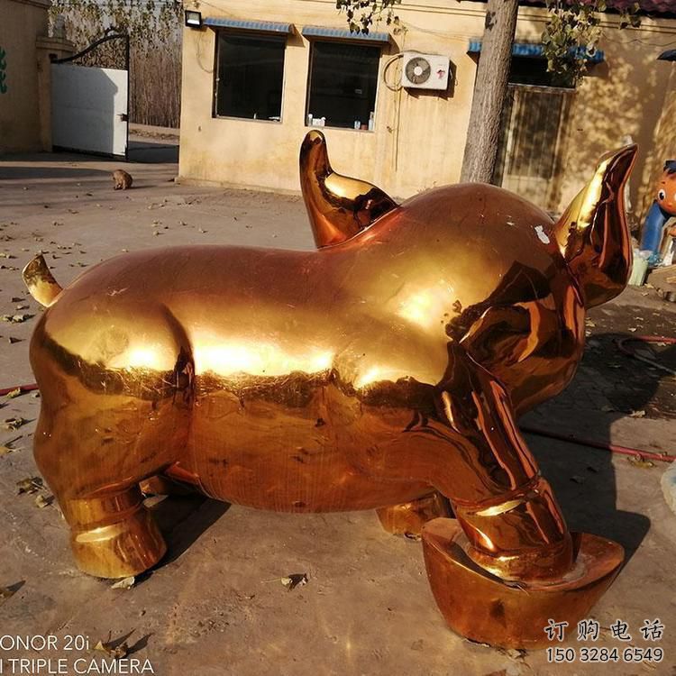 電鍍牛雕塑廠家 大型酒店擺件 步行街異形牛雕塑 電鍍牛雕塑廠家 大型酒店擺件 步行街異形牛雕塑