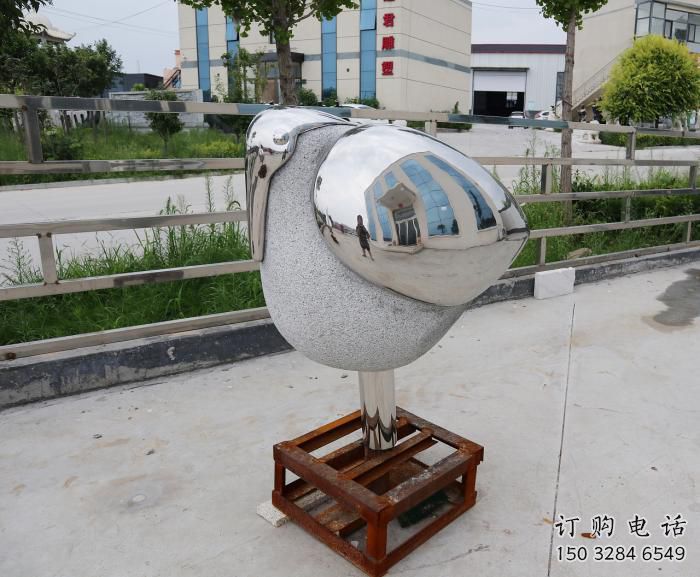 幼兒園小鳥(niǎo)雕塑廠家 卡通鏡面小品 室內(nèi)異形小鳥(niǎo)雕塑 幼兒園小鳥(niǎo)雕塑廠家 卡通鏡面小品 室內(nèi)異形小鳥(niǎo)雕塑