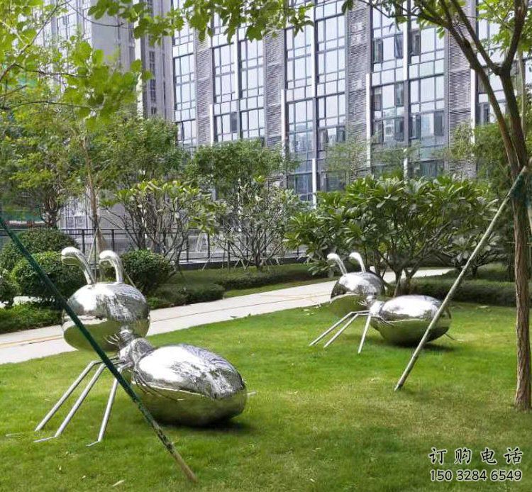 鏡面螞蟻雕塑廠家 現(xiàn)代公園擺件 游樂(lè)場(chǎng)異形螞蟻雕塑 鏡面螞蟻雕塑廠家 現(xiàn)代公園擺件 游樂(lè)場(chǎng)異形螞蟻雕塑
