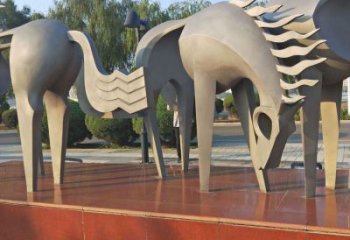 步行街跑馬雕塑廠家 創(chuàng)意鏤空擺件 草地切面跑馬雕塑