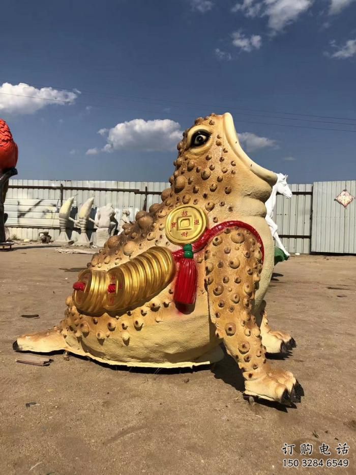 街道金蟾雕塑廠家 創(chuàng)意戶外小品 酒店現(xiàn)代金蟾雕塑 街道金蟾雕塑廠家 創(chuàng)意戶外小品 酒店現(xiàn)代金蟾雕塑