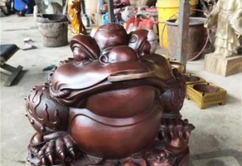 彩繪金蟾雕塑廠家 卡通噴漆小品 酒店現(xiàn)代金蟾雕塑