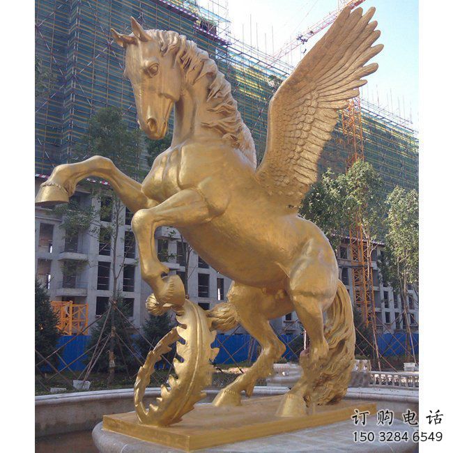 步行街飛馬雕塑廠家 創(chuàng)意鋼管擺件 草地鍍金飛馬雕塑 步行街飛馬雕塑廠家 創(chuàng)意鋼管擺件 草地鍍金飛馬雕塑