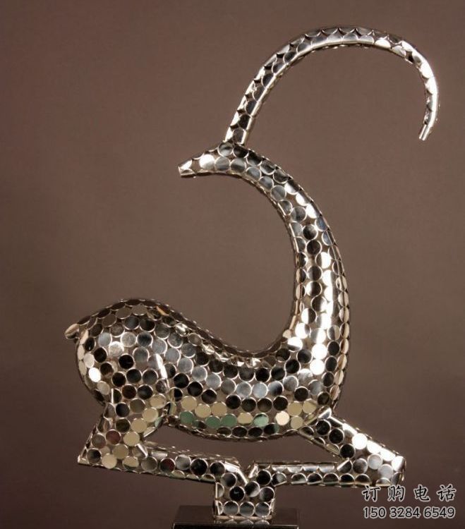 游樂場(chǎng)羊雕塑廠家 現(xiàn)代擺件 不銹鋼羊雕塑 游樂場(chǎng)羊雕塑廠家 現(xiàn)代擺件 不銹鋼羊雕塑