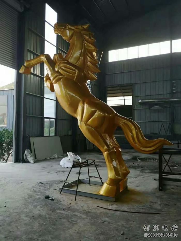 別墅金馬雕塑廠家 現(xiàn)代噴漆小品 大型廣場金馬雕塑