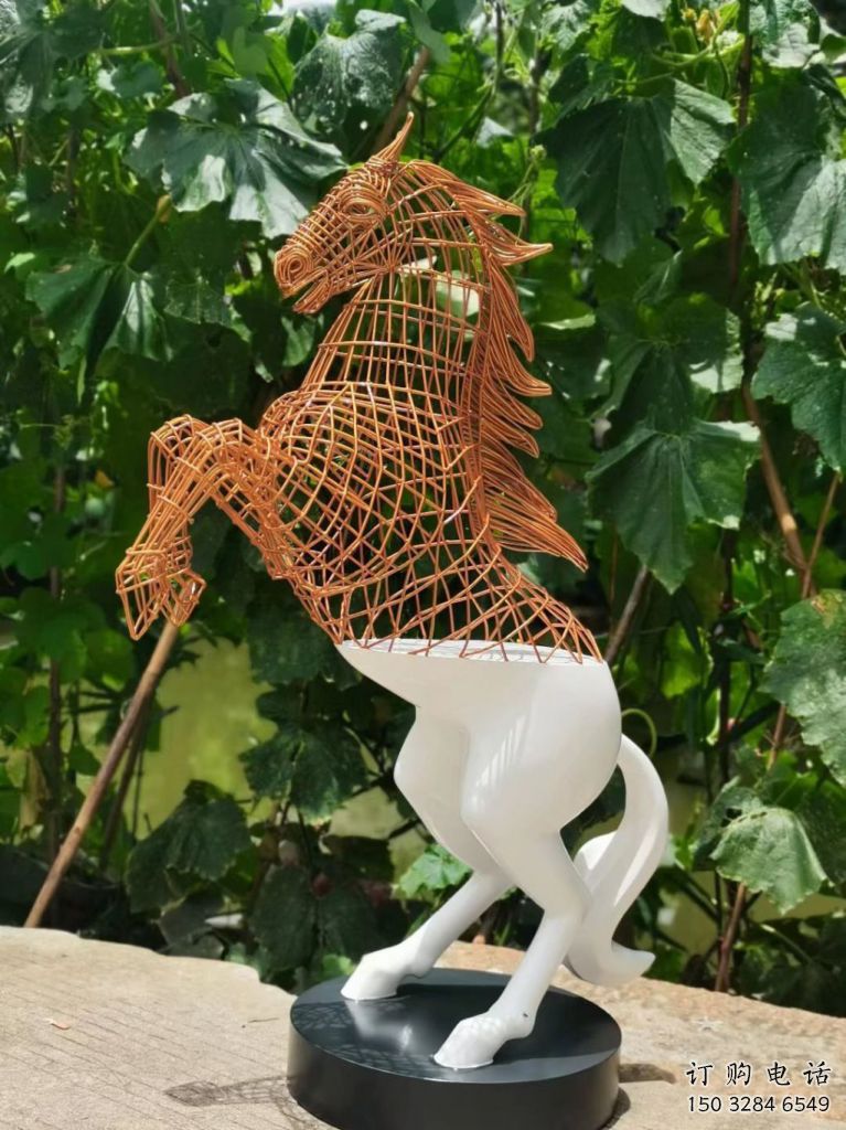 風(fēng)景區(qū)花片馬雕塑廠家 中式創(chuàng)意擺件 現(xiàn)代仿古花片馬雕塑 風(fēng)景區(qū)花片馬雕塑廠家 中式創(chuàng)意擺件 現(xiàn)代仿古花片馬雕塑