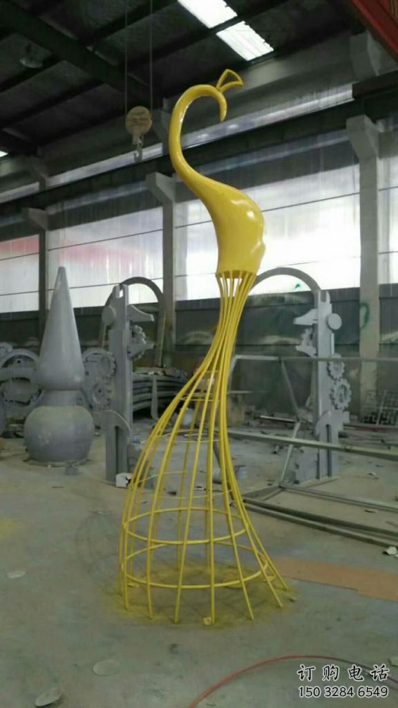 鏤空鳳鳥雕塑廠家 現(xiàn)代抽象擺件 房地產(chǎn)切面鳳鳥雕塑
