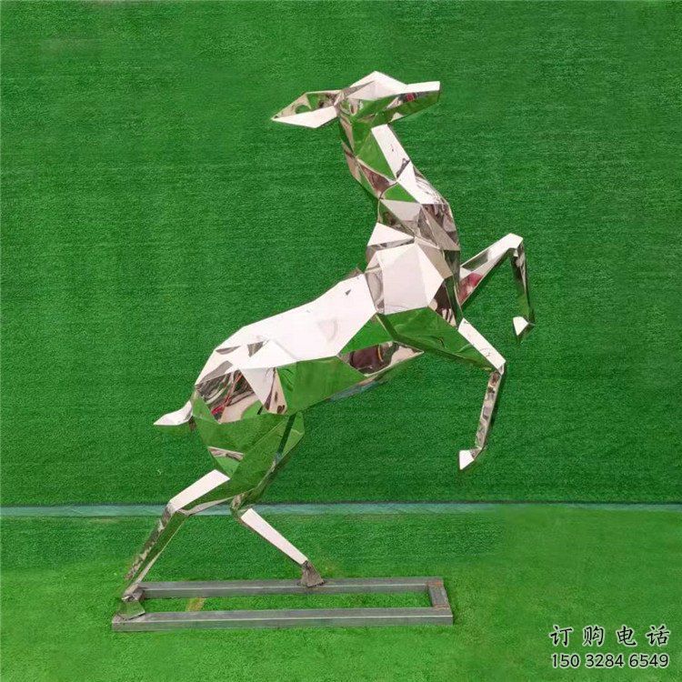 商場小鹿雕塑廠家 中式創(chuàng)意小品 戶外拉絲小鹿雕塑