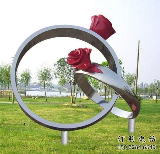 現(xiàn)代指環(huán)雕塑廠家 大型別墅區(qū)擺件 廣場(chǎng)不銹鋼指環(huán)雕塑 現(xiàn)代指環(huán)雕塑廠家 大型別墅區(qū)擺件 廣場(chǎng)不銹鋼指環(huán)雕塑