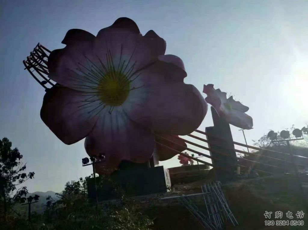 商業(yè)街戒指雕塑廠家 烤漆擺件 大型不銹鋼戒指雕塑 商業(yè)街戒指雕塑廠家 烤漆擺件 大型不銹鋼戒指雕塑