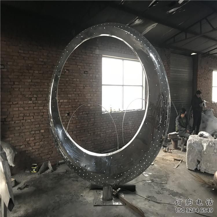 鏤空?qǐng)A月雕塑廠家 戶外創(chuàng)意小品 住宅小區(qū)不銹鋼圓月雕塑 鏤空?qǐng)A月雕塑廠家 戶外創(chuàng)意小品 住宅小區(qū)不銹鋼圓月雕塑