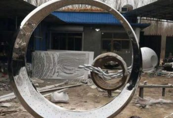 現(xiàn)代圓月雕塑廠家 大型別墅區(qū)擺件 鏡面不銹鋼圓月雕塑