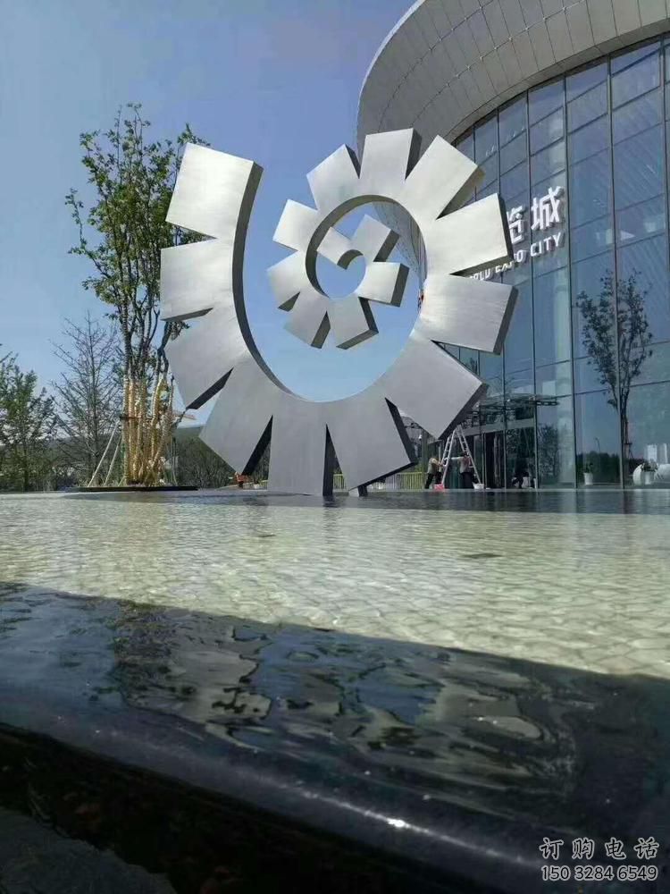 鏤空雙環(huán)雕塑廠家 廣場(chǎng)園林小品 大型不銹鋼雙環(huán)雕塑制作 鏤空雙環(huán)雕塑廠家 廣場(chǎng)園林小品 大型不銹鋼雙環(huán)雕塑制作
