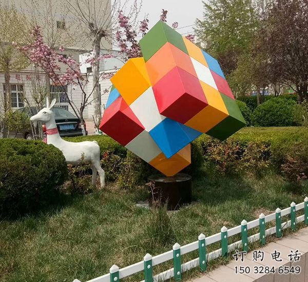 公園魔方雕塑廠家 戶外擺件 現(xiàn)代不銹鋼魔方雕塑廠家 公園魔方雕塑廠家 戶外擺件 現(xiàn)代不銹鋼魔方雕塑廠家