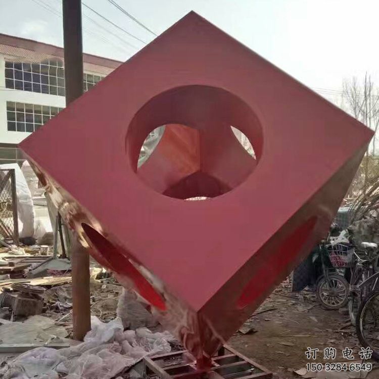 鏤空正方體雕塑廠家 園林小品 烤漆不銹鋼正方體雕塑廠家 鏤空正方體雕塑廠家 園林小品 烤漆不銹鋼正方體雕塑廠家