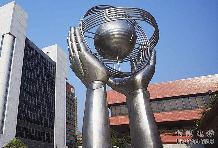 廣場手掌雕塑廠家 現(xiàn)代小品 現(xiàn)代不銹鋼手掌雕塑廠