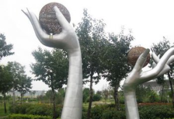 拉絲手掌雕塑廠家 創(chuàng)意擺件 別墅區(qū)不銹鋼手掌雕塑廠