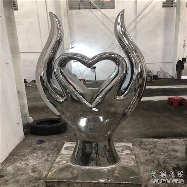現(xiàn)代心心相印雕塑廠家 大型別墅區(qū)鏡面擺件 