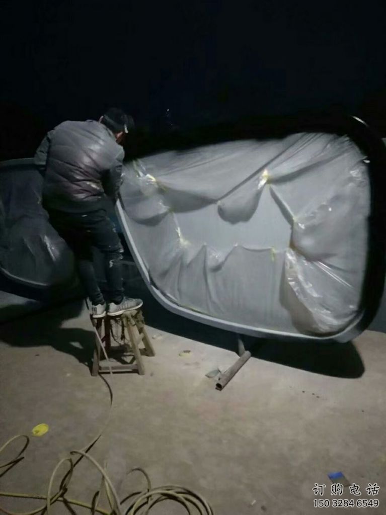 現(xiàn)代眼鏡雕塑廠家 大型別墅區(qū)擺件 烤漆不銹鋼眼鏡雕塑廠 現(xiàn)代眼鏡雕塑廠家 大型別墅區(qū)擺件 烤漆不銹鋼眼鏡雕塑廠