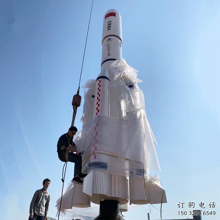 抽象火箭雕塑廠家 現(xiàn)代小品 戶(hù)外不銹鋼火箭雕塑定做
