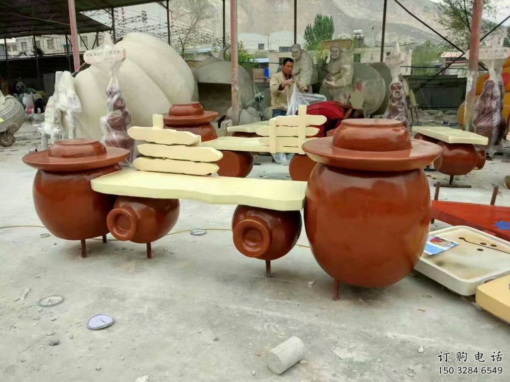 仿古凳子雕塑廠家 草地烤漆小品 房地產(chǎn)不銹鋼凳子雕塑廠 仿古凳子雕塑廠家 草地烤漆小品 房地產(chǎn)不銹鋼凳子雕塑廠