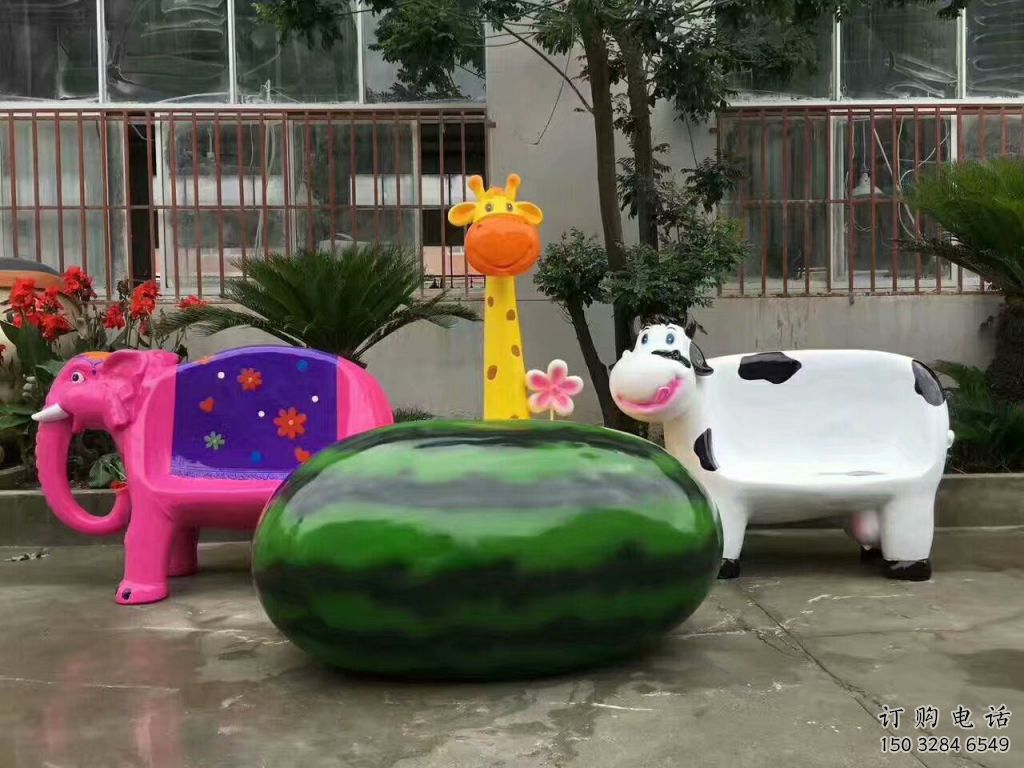 戶外坐椅雕塑廠家 噴漆公園小品 大型不銹鋼坐椅雕塑廠 戶外坐椅雕塑廠家 噴漆公園小品 大型不銹鋼坐椅雕塑廠