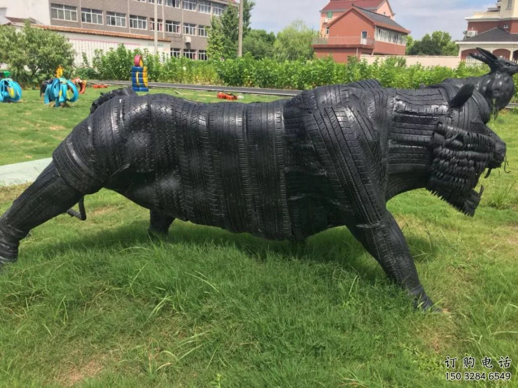 創(chuàng)意輪胎雕塑廠家 戶外創(chuàng)意小品 公園輪胎雕塑廠