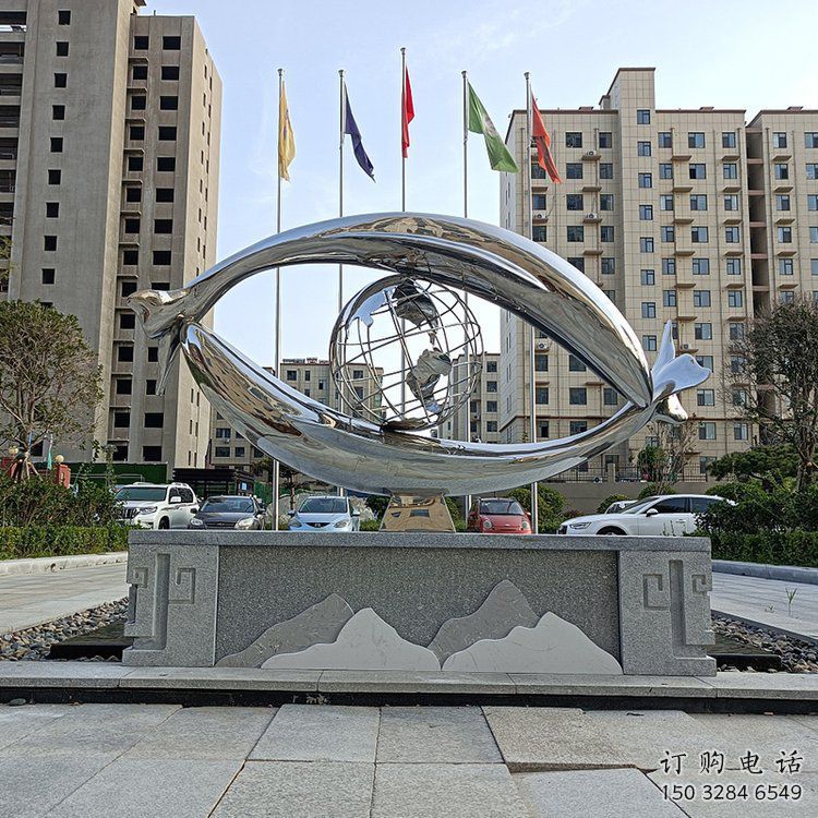 街道放眼世界雕塑廠家 鏡面公園現(xiàn)代擺件 街道放眼世界雕塑廠家 鏡面公園現(xiàn)代擺件