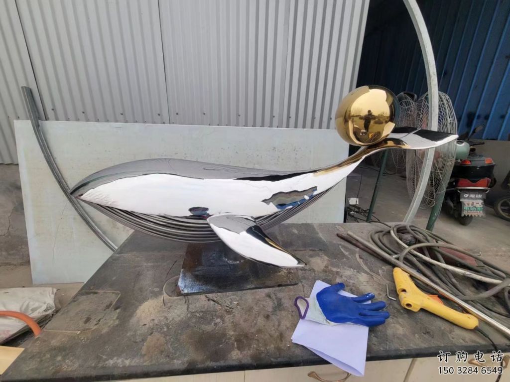 異形頂球雕塑廠家 現(xiàn)代公園小品 鏡面不銹鋼頂球雕塑廠 異形頂球雕塑廠家 現(xiàn)代公園小品 鏡面不銹鋼頂球雕塑廠