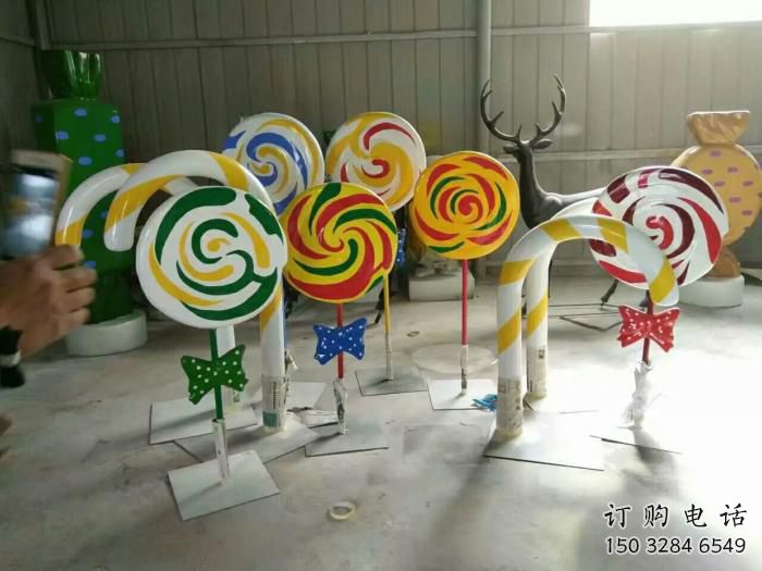 園林糖果雕塑廠家 街頭現(xiàn)代小品 中式不銹鋼糖果雕塑廠 園林糖果雕塑廠家 街頭現(xiàn)代小品 中式不銹鋼糖果雕塑廠