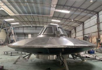 創(chuàng)意飛碟雕塑廠家 現(xiàn)代廣場小品 公園不銹鋼飛碟雕塑廠