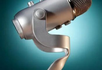 戶(hù)外話筒雕塑廠家 噴漆抽象小品 抽象不銹鋼話筒雕塑廠
