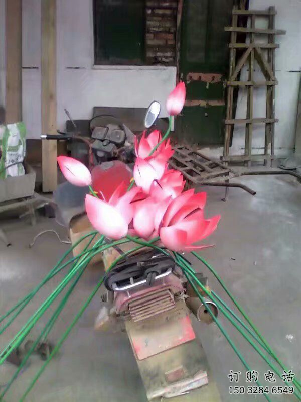 現(xiàn)代睡蓮雕塑廠家 大型別墅區(qū)擺件 創(chuàng)意不銹鋼睡蓮雕塑廠