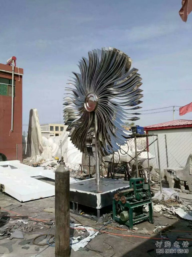 現(xiàn)代白樺樹雕塑廠家 大型別墅區(qū)擺件  戶外不銹鋼白樺樹雕塑廠