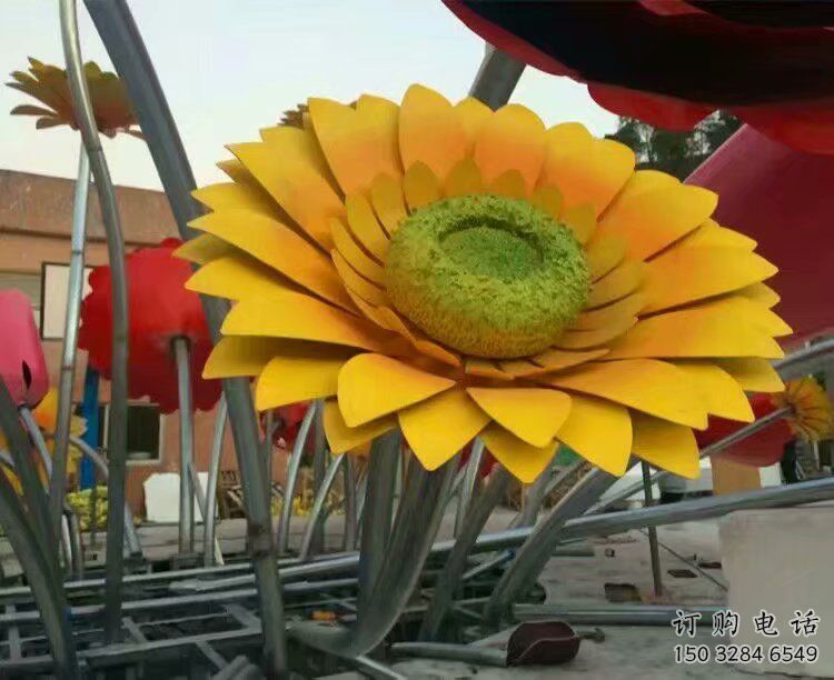 庭院太陽(yáng)花雕塑廠(chǎng)家 草地小品 鍛造不銹鋼太陽(yáng)花雕塑廠(chǎng)