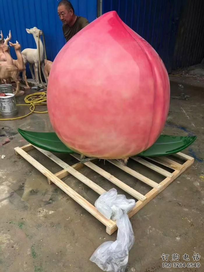 創(chuàng)意壽桃雕塑廠家 創(chuàng)意小品 公園壽桃雕塑定制 創(chuàng)意壽桃雕塑廠家 創(chuàng)意小品 公園壽桃雕塑定制