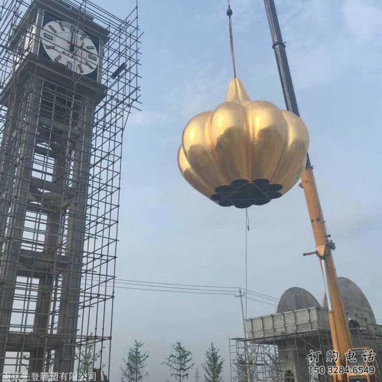 鏡面大蒜雕塑廠家 烤漆大型擺件 戶外不銹鋼大蒜雕塑廠 鏡面大蒜雕塑廠家 烤漆大型擺件 戶外不銹鋼大蒜雕塑廠