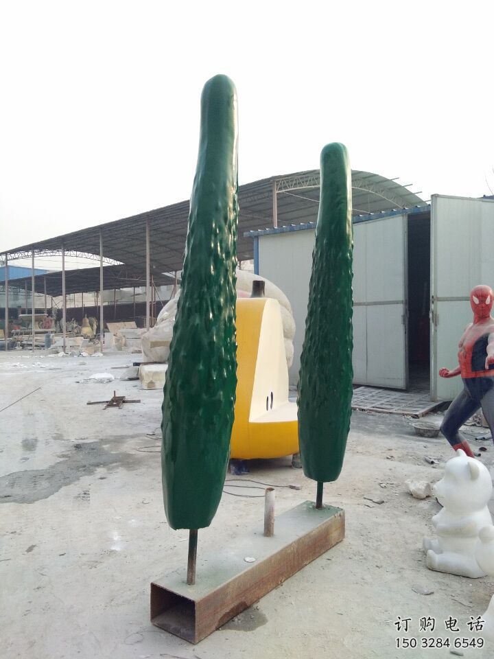 噴漆黃瓜雕塑廠家 中式小品 草地黃瓜雕塑廠 噴漆黃瓜雕塑廠家 中式小品 草地黃瓜雕塑廠