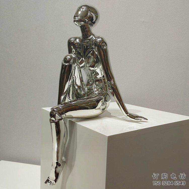 現(xiàn)代女子雕塑廠家 大型別墅區(qū)擺件 歐式不銹鋼女子雕塑廠
