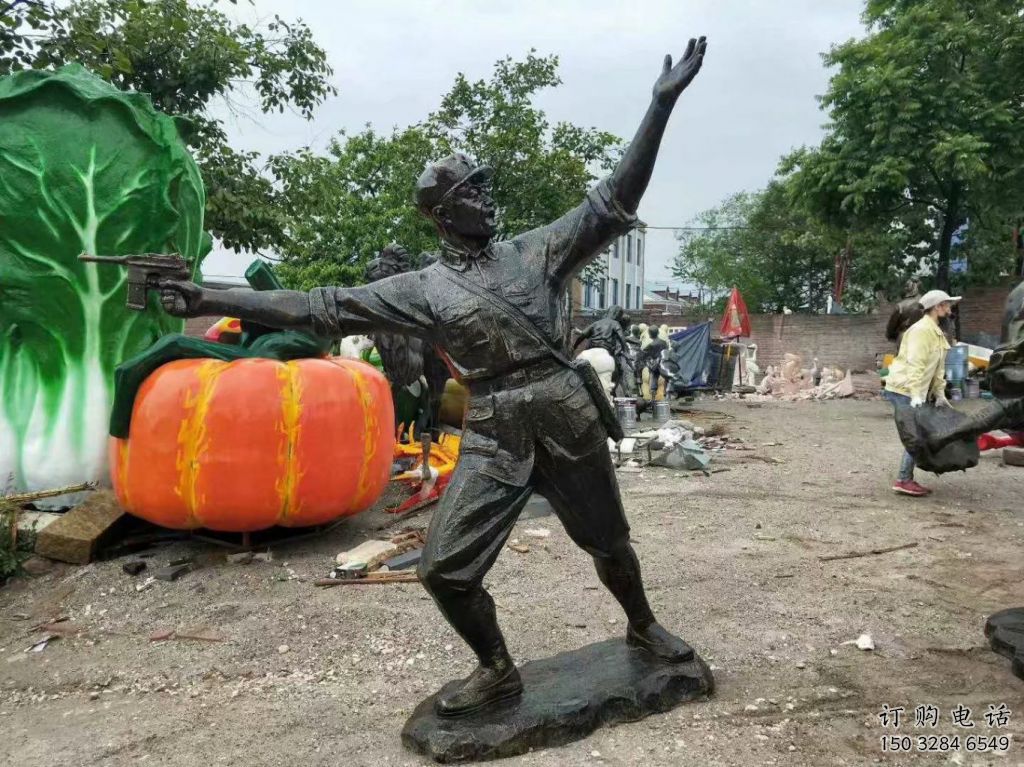 博物館紅軍雕塑廠家 烤漆現(xiàn)代小品 現(xiàn)代紅軍雕塑定做