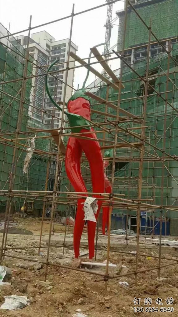 大型辣椒雕塑廠家 鍛造小品 烤漆不銹鋼辣椒雕塑廠 大型辣椒雕塑廠家 鍛造小品 烤漆不銹鋼辣椒雕塑廠