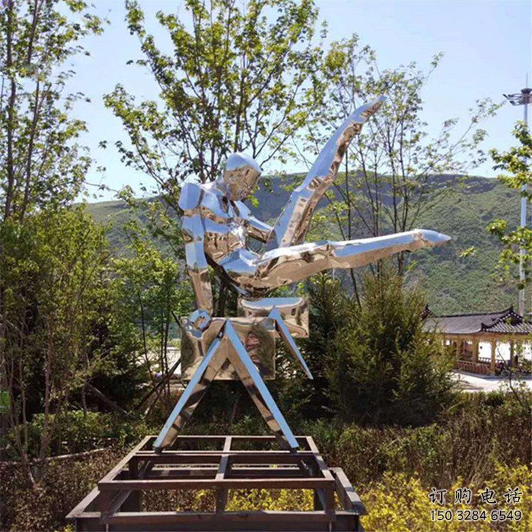 草地青少年雕塑廠家 現(xiàn)代公園小品 大型不銹鋼青少年雕塑制作 草地青少年雕塑廠家 現(xiàn)代公園小品 大型不銹鋼青少年雕塑制作
