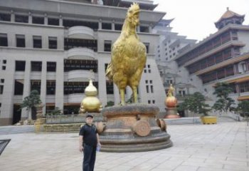 西藏操場小雞雕塑，景觀題材，鍍銅工藝